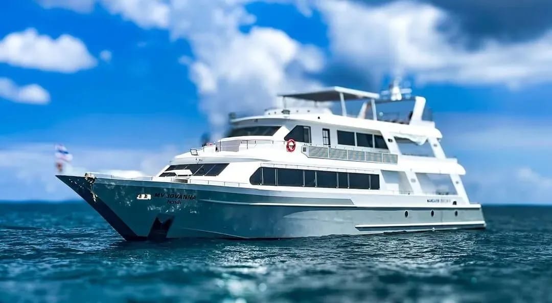 MV Jovanna Liveaboard Diving Similan Islands luxury vessel